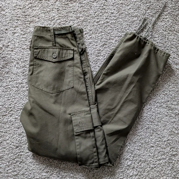 Olive Cargo Pants With Tapered Ankles - Picture 8 of 8